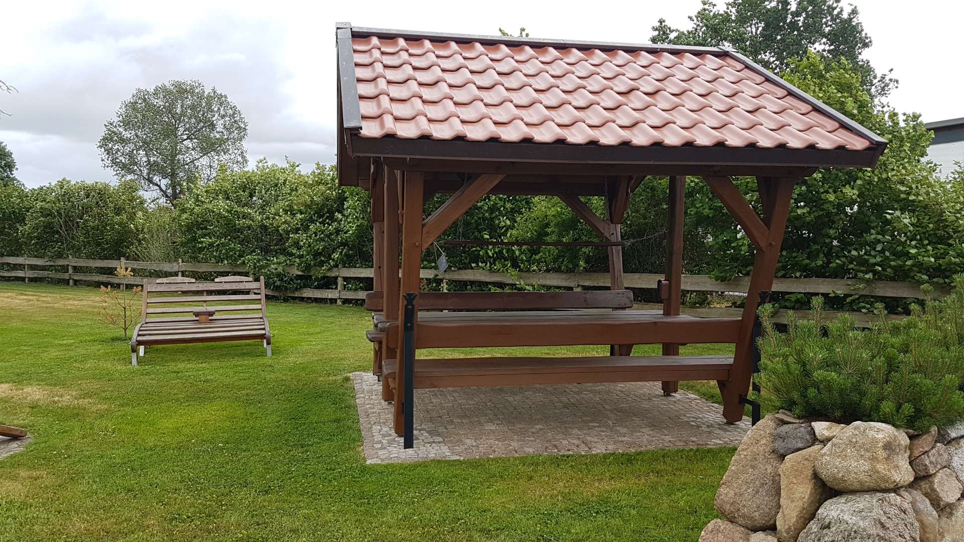 Gartenmöbel aus Holt